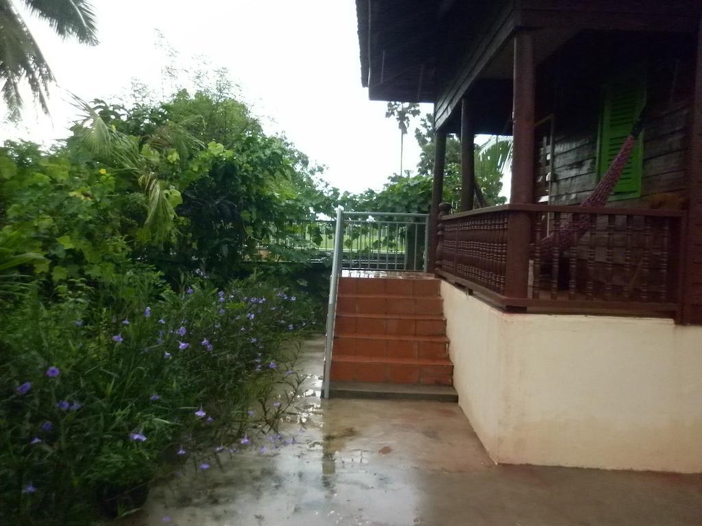 Meas Family Homestay Angk Ta Saom الغرفة الصورة